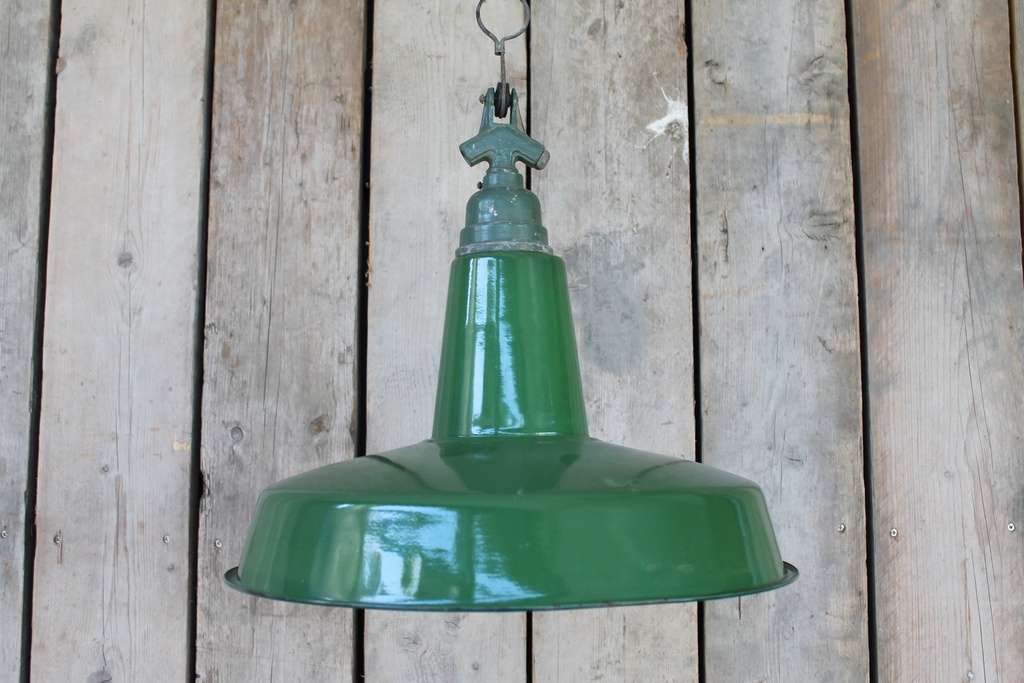 Industrial Pendant Light