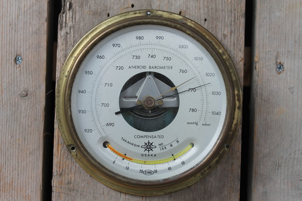 Ship Barometer 