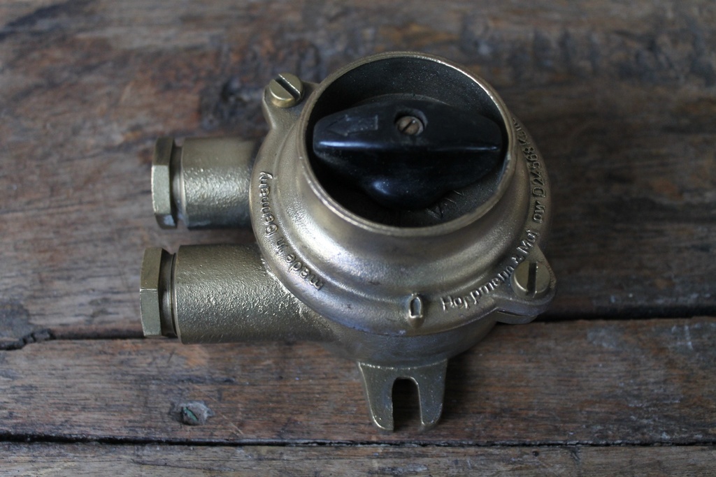 Traditional Switch Brass