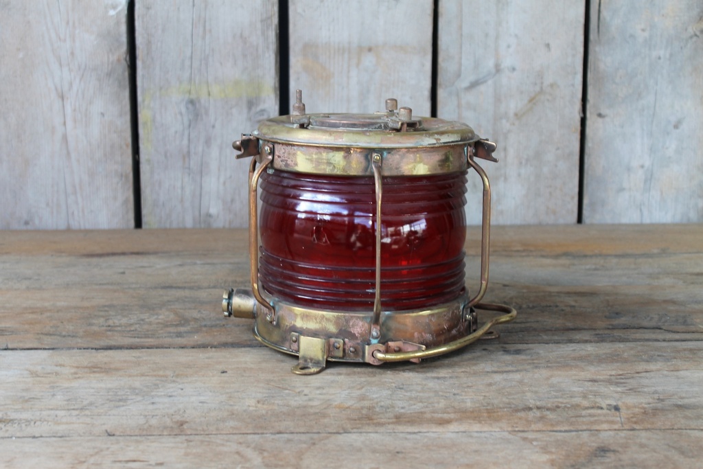 Navigation Ship Lights Red