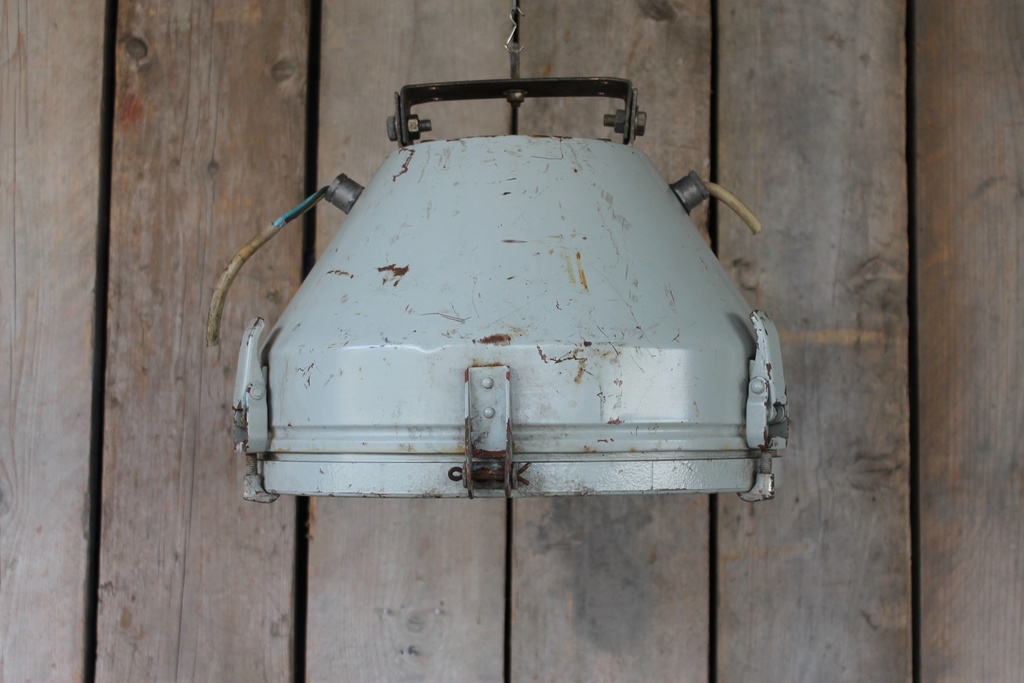 Industrial Pendant Light