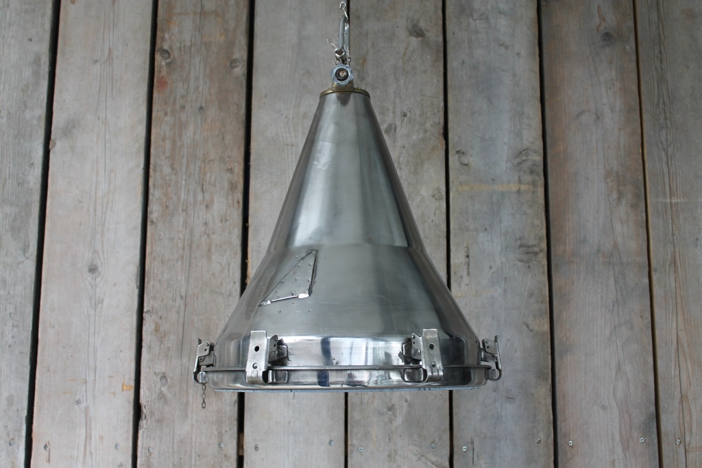 Industrial Pendant Light