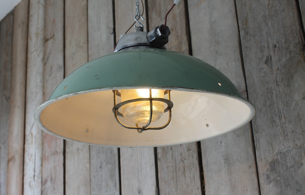 Industrial Pendant Light