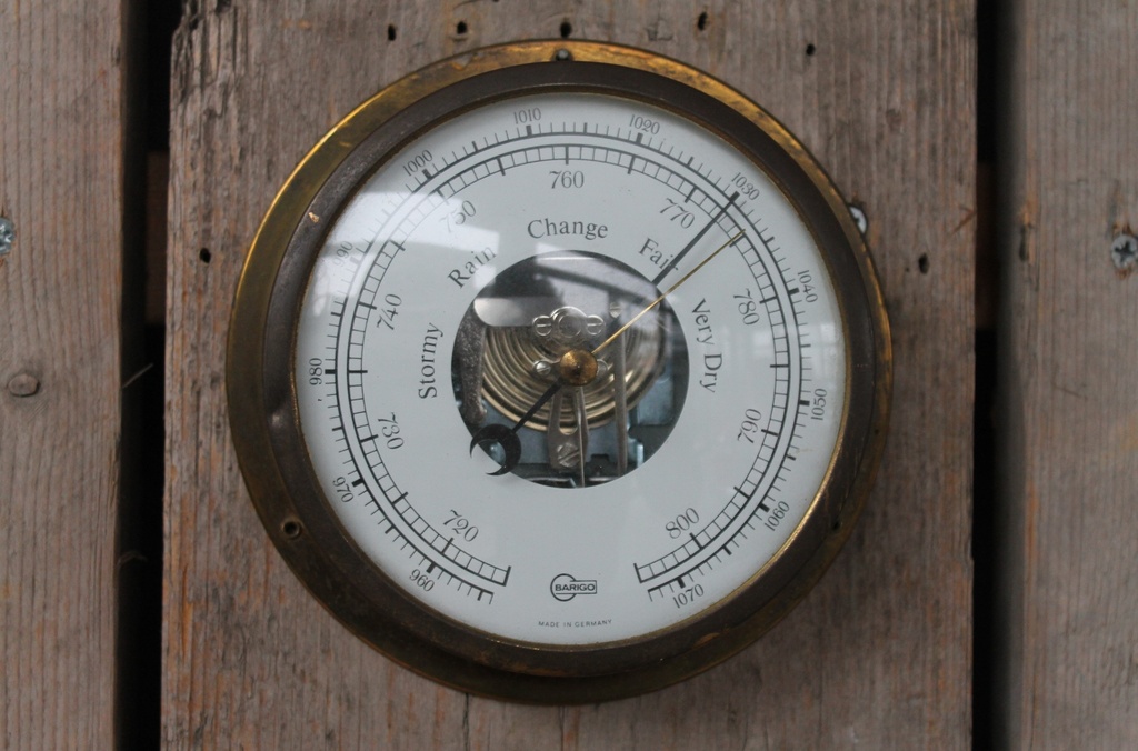 Ship Barometer 