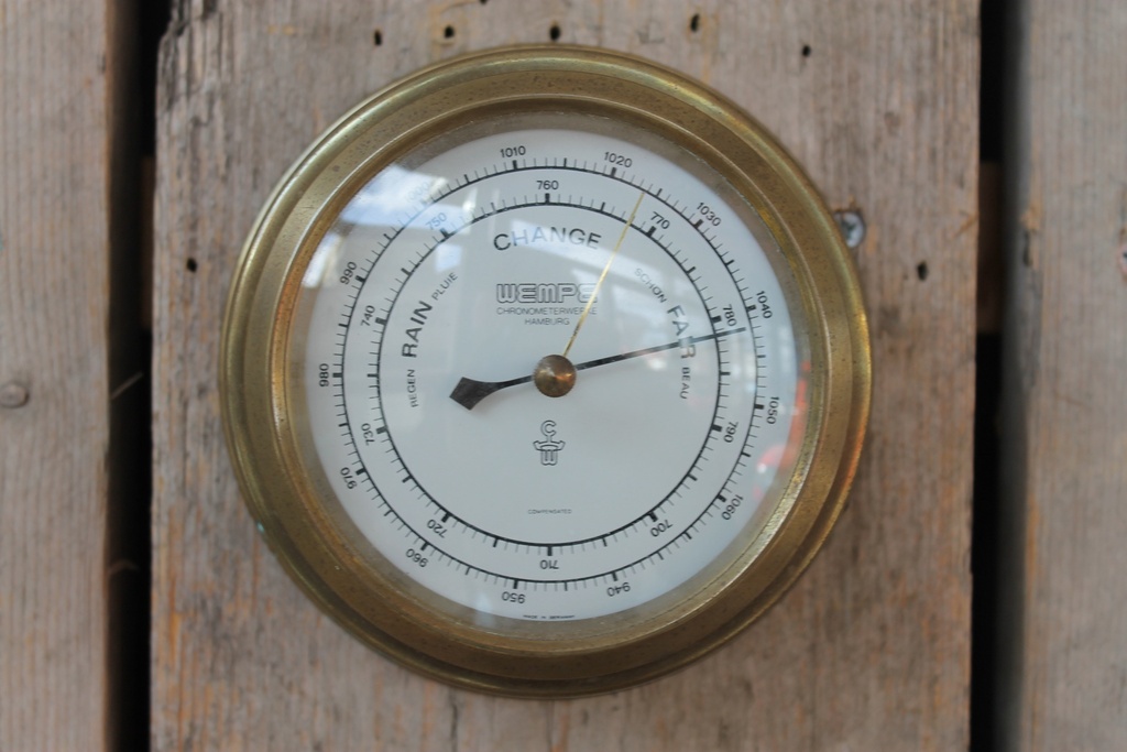 Ship Barometer 